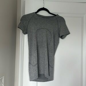 Gray, Lululemon swiftly, tech shirt